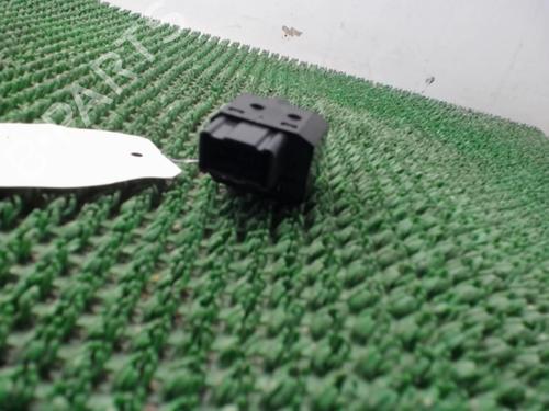 Used Mirror switch Mirror switch SUZUKI SWIFT III (MZ, EZ) 1.3 DDiS (RS413D) (75 hp) 22078908 22078908