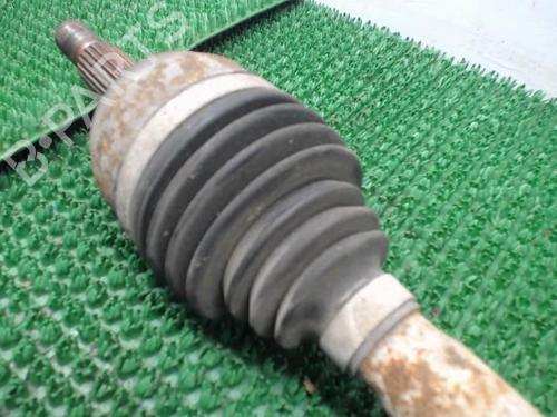 Used Left front driveshaft Left front driveshaft RENAULT MODUS / GRAND MODUS (F/JP0_) 1.5 dCi (FP0F, JP0F) (86 hp) 22088201 22088201