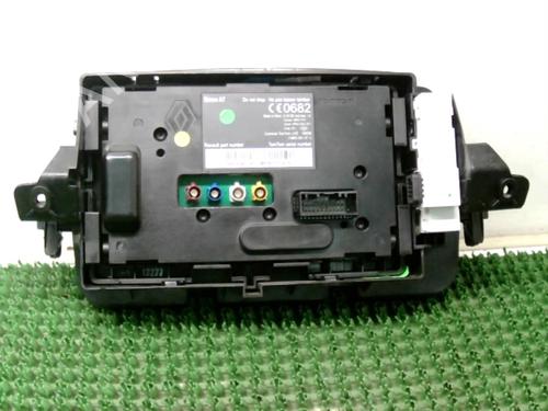Used Display monitor RENAULT MEGANE III Hatchback (BZ0/1_, B3_) 1.5 dCi (BZ09, BZ0D, BZ1W, BZ29, BZ14) (110 hp) 22078324