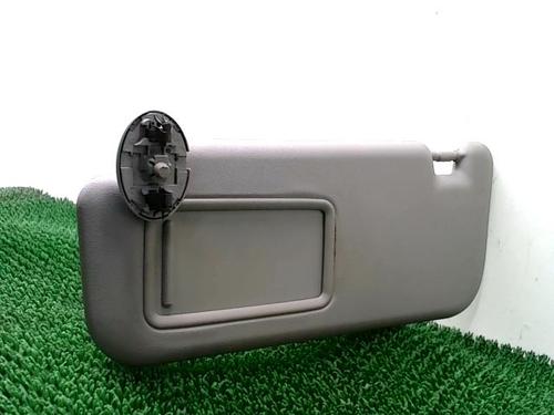 Used Left sun visor Left sun visor TOYOTA YARIS (_P9_) 1.4 D-4D (NLP90_, NLP90R) (90 hp) 30500066 30500066