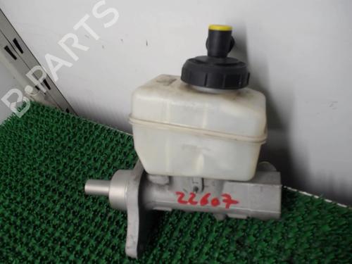 Used Brake master cylinder Brake master cylinder DACIA DUSTER (HS_) 1.5 dCi (HSMC) (107 hp) 22084006 22084006
