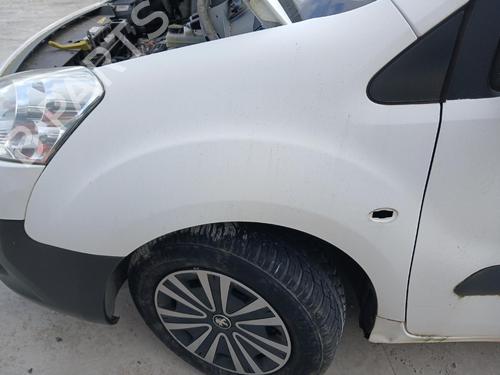 left-front-fenders-peugeot-partner-tepee-2008-38976992 main image