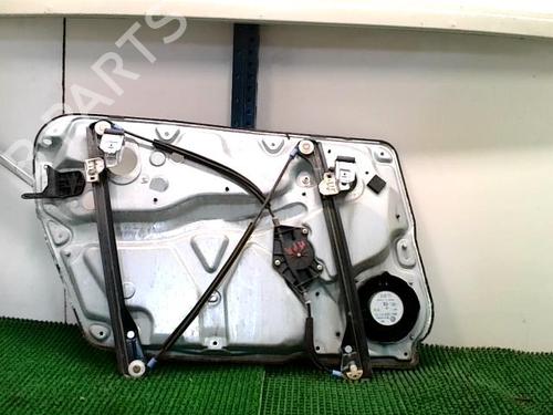 Alzavetro anteriore destra VW PASSAT B5.5 (3B3) 1.9 TDI | BP29900839C23