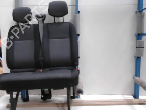 Used Right front seat RENAULT MASTER III Van (FV) 2.3 dCi 135 FWD (FV0N, FV08, FV06, FV00, FV1S) (136 hp) 29984592