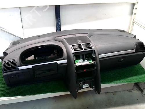 Used Dashboard Dashboard PEUGEOT 407 Coupe (6C_) 2.7 HDi (204 hp) 24939465 24939465
