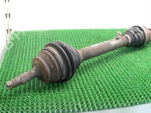 Used Right front driveshaft PEUGEOT 208 I (CA_, CC_) 1.6 HDi (92 hp) 22083956