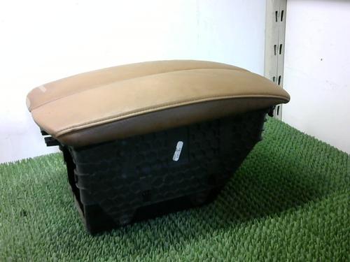 Used Armrest / Center console Armrest / Center console BMW X5 (E70) xDrive 35 d (286 hp) 31841737 31841737