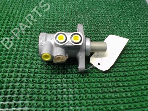 Used Brake master cylinder FORD FIESTA V (JH_, JD_) 1.3 (69 hp) 22077372