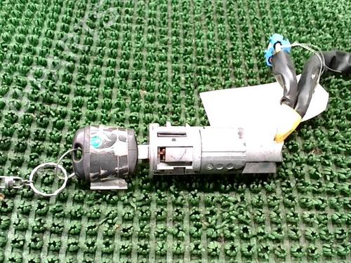 ignition-barrel-peugeot-206-sw-2ek-2002-26685555 main image