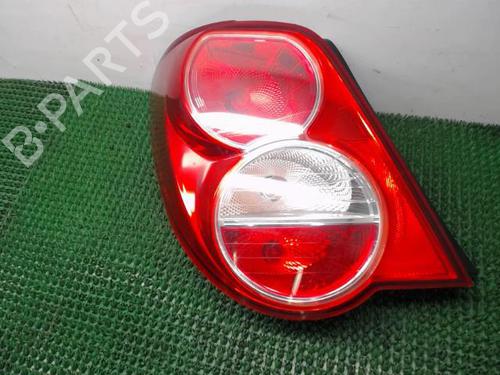 Used Left taillight CHEVROLET AVEO Saloon (T300) 1.2 (86 hp) 20875355
