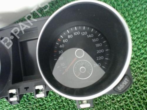 Instrument cluster VW GOLF VI (5K1) 1.6 TDI | BP22086383C47