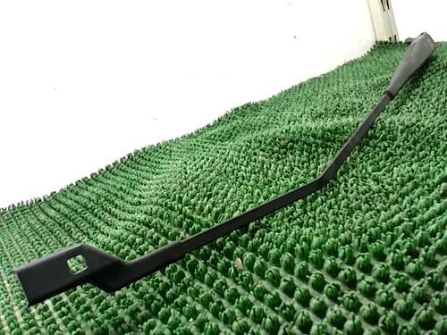 front-windshield-wiper-arm-peugeot-2008-i-cu_-2013-30764671 main image