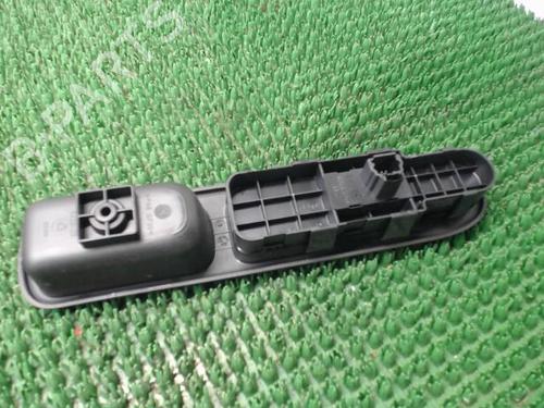 Used Right front window switch PEUGEOT 307 (3A/C) 1.4 16V (88 hp) 22087975