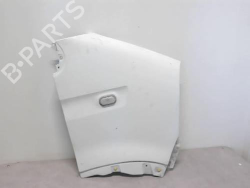 Used Right front fenders NISSAN INTERSTAR Van (X70) dCi 100 (101 hp) 24230178
