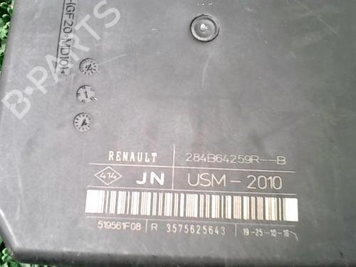 Used Fuse box Fuse box RENAULT ZOE (BFM_) ZOE (92 hp) 26929709 26929709