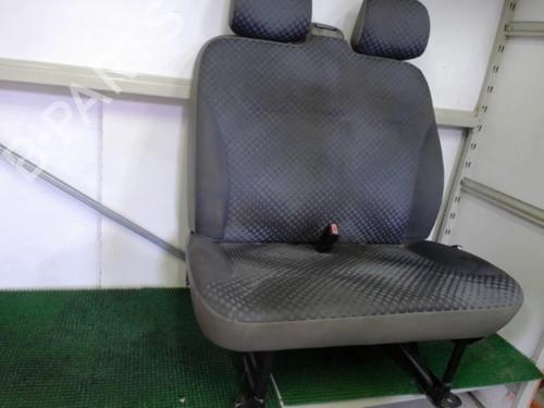 Right front seat RENAULT TRAFIC II Van (FL) 1.9 dCi 100 (FL0C) | BP22084651C16 