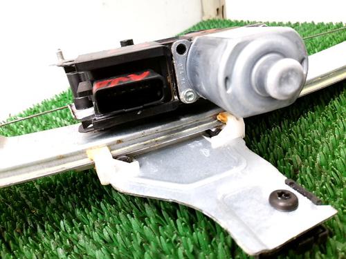 Used Front right window mechanism Front right window mechanism PEUGEOT 2008 I (CU_) 1.6 HDi (92 hp) 32514216 32514216