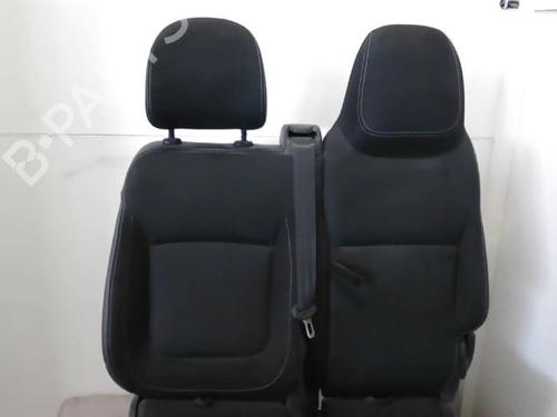 Used Right front seat Right front seat RENAULT TRAFIC III Van (FG_) 2.0 dCi 120 (FGMN) (120 hp) 26966664 26966664