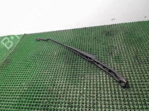 Used Front windshield wiper arm Front windshield wiper arm VW POLO III (6N1) 60 1.4 (60 hp) 22079620 22079620
