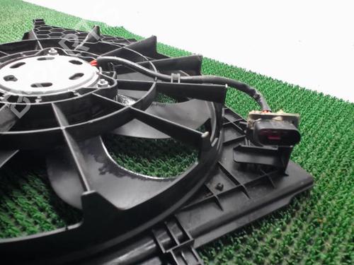 Used Radiator fan Radiator fan 22087082 22087082