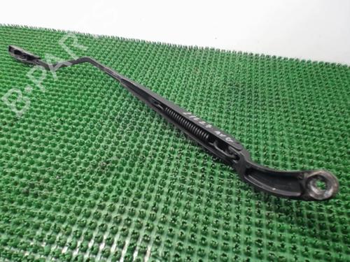 Used Front windshield wiper arm RENAULT CLIO IV (BH_) 1.5 dCi 75 (75 hp) 22080771