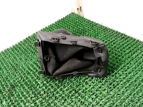 Used Shift knob Shift knob PEUGEOT 208 I (CA_, CC_) 1.6 BlueHDi 100 (100 hp) 22092579 22092579