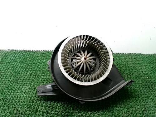 Varmeblæser VW POLO V (6R1, 6C1) 1.6 TDI (75 hp) 29900856