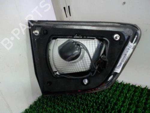 Used Right tailgate light Right tailgate light RENAULT KADJAR (HA_, HL_) 1.2 TCe 130 (HLMR) (130 hp) 22085852 22085852