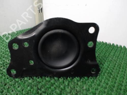 Used Engine mount Engine mount VW FOX Hatchback (5Z1, 5Z3, 5Z4) 1.2 (55 hp) 22081577 22081577