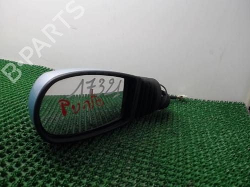 Retrovisor izquierdo FIAT PUNTO (188_) 1.9 JTD 80 (188.237, .257, .337, .357) (80 hp) 22077495