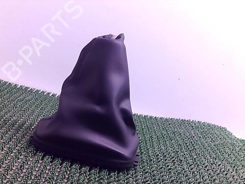Used Shift knob Shift knob RENAULT MEGANE III Hatchback (BZ0/1_, B3_) 1.5 dCi (BZ09, BZ0D, BZ1W, BZ29, BZ14) (110 hp) 22076221 22076221