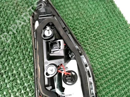 Used Right tailgate light Right tailgate light DS DS 3 / DS 3 CROSSBACK (UR_, UC_, UJ_) 1.5 BlueHDi 130 (UCYHZR) (130 hp) 21544547 21544547