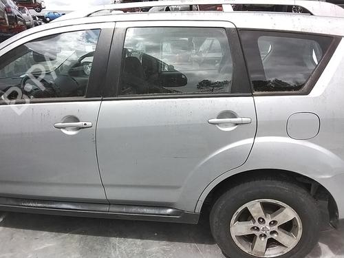 Dør venstre bagtil Dør venstre bagtil PEUGEOT 4007 (VU_, VV_) 2.2 HDi (156 hp) 35780932 35780932