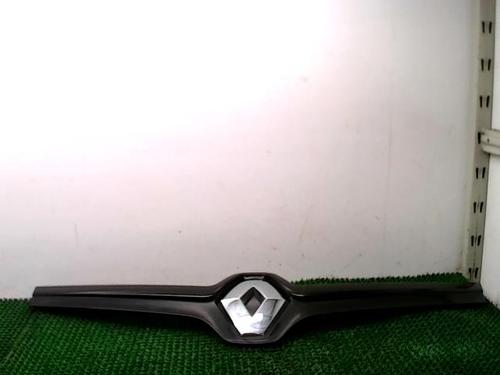 front-grille-renault-twingo-ii-cn0_-15-dci-90-2007-22093226 main image