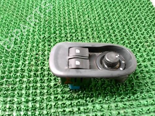 Used Left front window switch RENAULT MASTER III Van (FV) 2.3 dCi 100 FWD (FV0A, FV0B, FV0G, FV0K, FV0H) (101 hp) 29984610