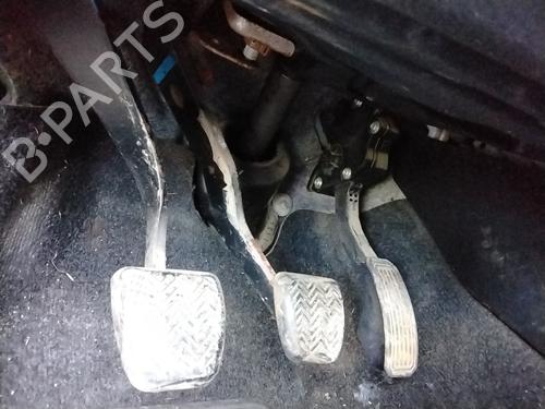 Used Break pedal Break pedal TOYOTA RAV 4 III (_A3_) 2.2 D 4WD (ALA30_, ALA30R) (136 hp) 34213120 34213120