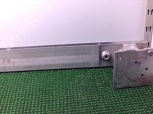 Used Front bumper reinforcement Front bumper reinforcement 22076158 22076158