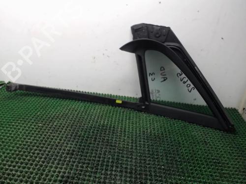 front-right-quarter-glass-citroen-c3-iii-sx-2016-35781302 main image