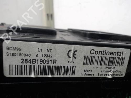 Used Electronic module RENAULT SCÉNIC III (JZ0/1_) 1.5 dCi (JZ02, JZ0R) (95 hp) 22087839