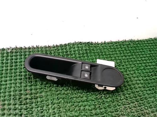 Used Left front window switch Left front window switch RENAULT TWINGO III (BCM_, BCA_) 1.0 SCe 70 (BCMB) (69 hp) 28152651 28152651