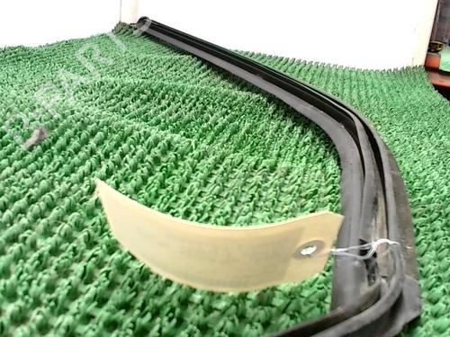 rubber-door-seal-renault-twingo-iii-bcm_-bca_-2014-28322964 main image