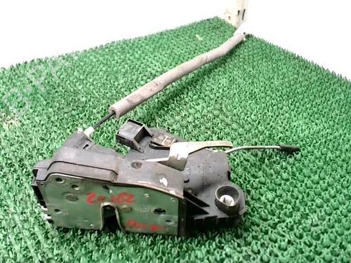Used Front left lock BMW 3 Touring (E46) 320 d (136 hp) 22091447
