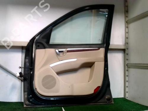 Right front door HYUNDAI SANTA FÉ II (CM) 2.2 CRDi 4x4 | BP20873624C3 