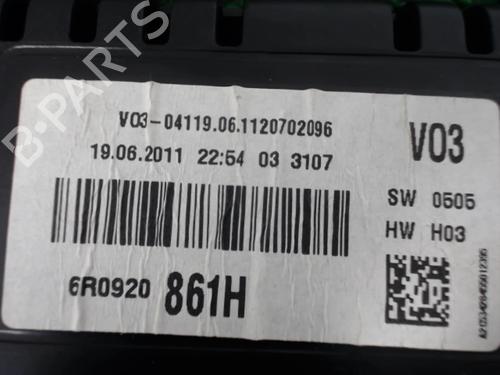 Used Instrument cluster VW POLO V (6R1, 6C1) 1.6 TDI (90 hp) 22083275