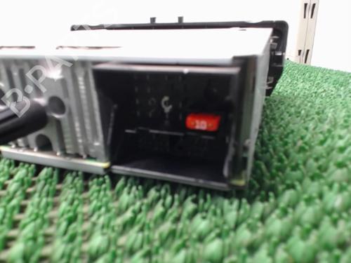 Radio RENAULT MEGANE III Hatchback (BZ0/1_, B3_) 1.5 dCi (BZ0C) | BP22077834E6