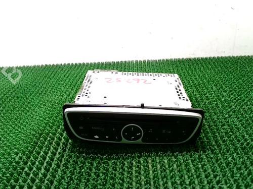 Used Radio RENAULT MEGANE III Hatchback (BZ0/1_, B3_) 1.5 dCi (86 hp) 29986467