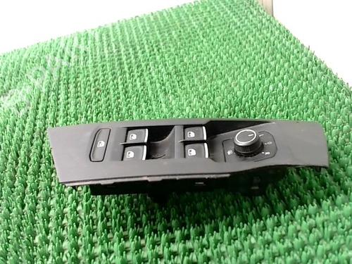 Used Left front window switch VW POLO VI (AW1, BZ1, AE1) 1.0 TSI (95 hp) 29901025