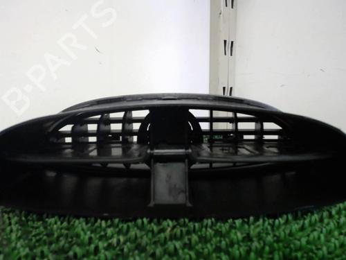 Used Air vent RENAULT CLIO III (BR0/1, CR0/1) 1.5 dCi (BR0H, CR0H, CR1S, BR1S) (106 hp) 22082013