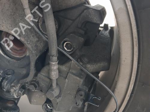 Used Left front steering knuckle Left front steering knuckle LAND ROVER DISCOVERY SPORT (L550) 2.0 D 4x4 (150 hp) 40484097 40484097