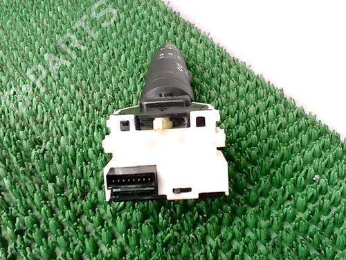 Used Switch Switch NISSAN MICRA III (K12) 1.2 16V (80 hp) 29884303 29884303
